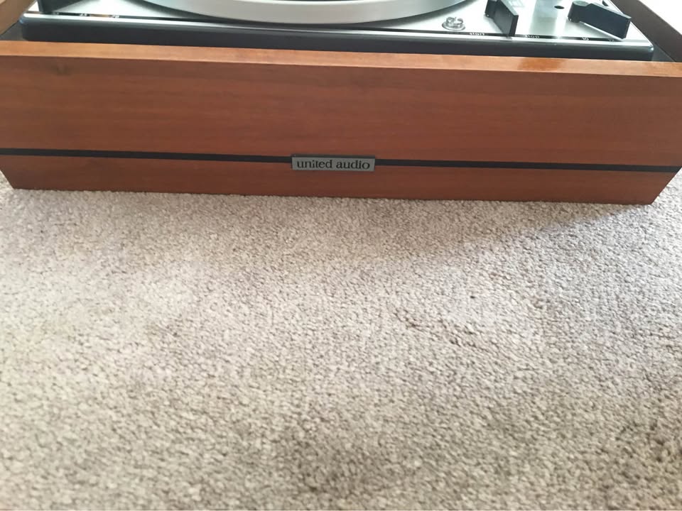 DUAL 1215 Turntable, by United Audio; Walnut