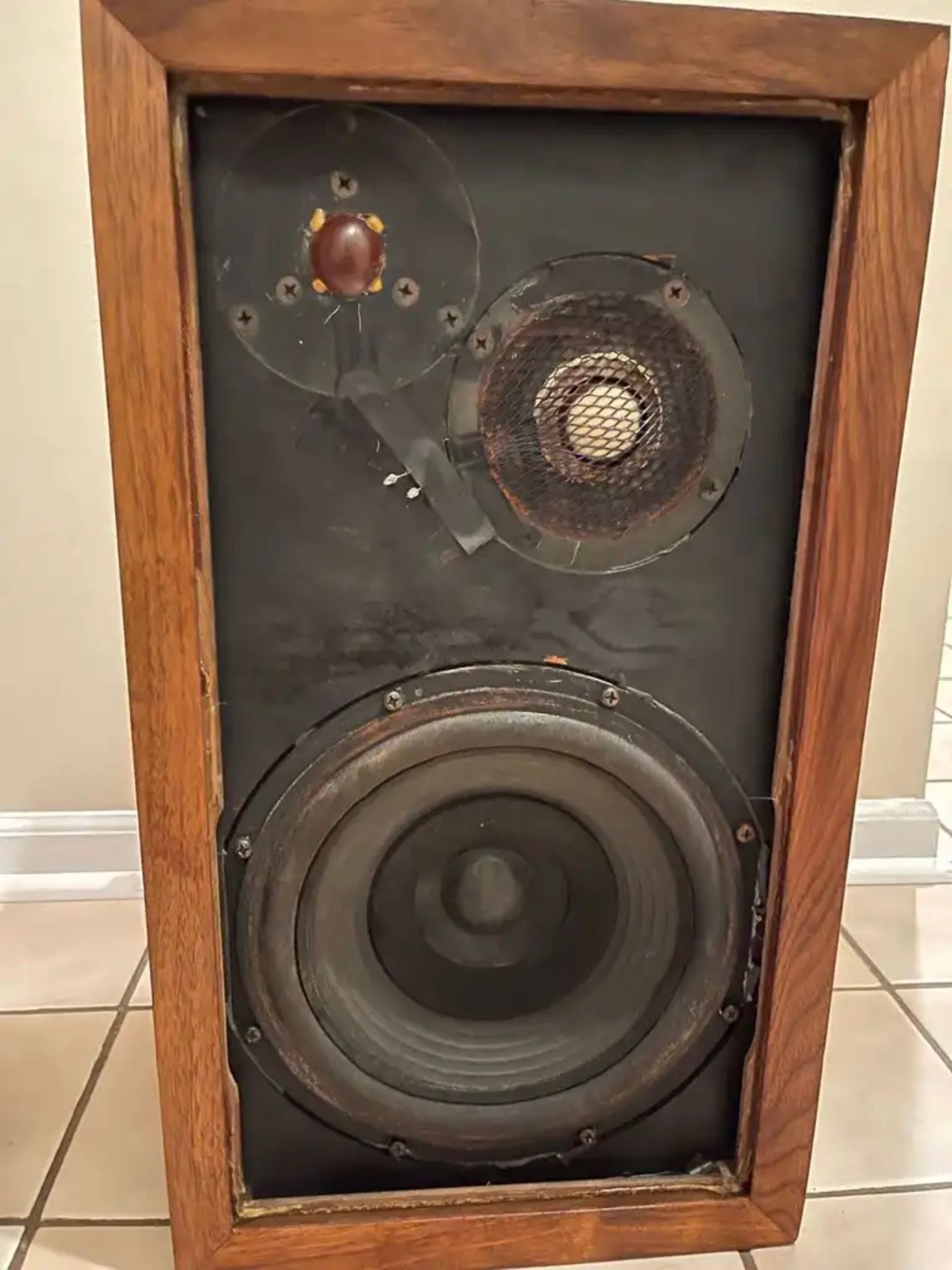 Acoustic Research AR-3 Floor Speakers