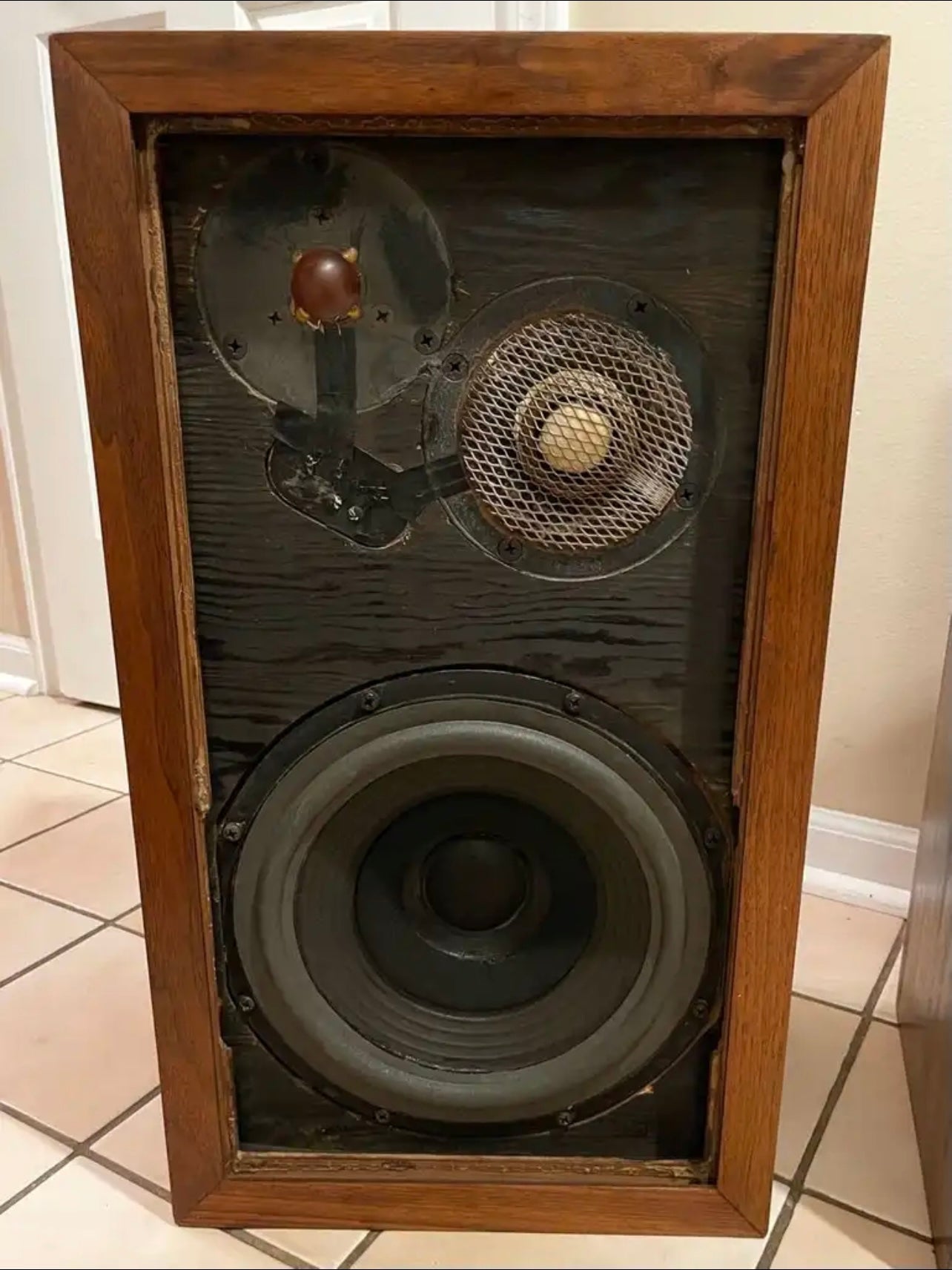 Acoustic Research AR-3 Floor Speakers