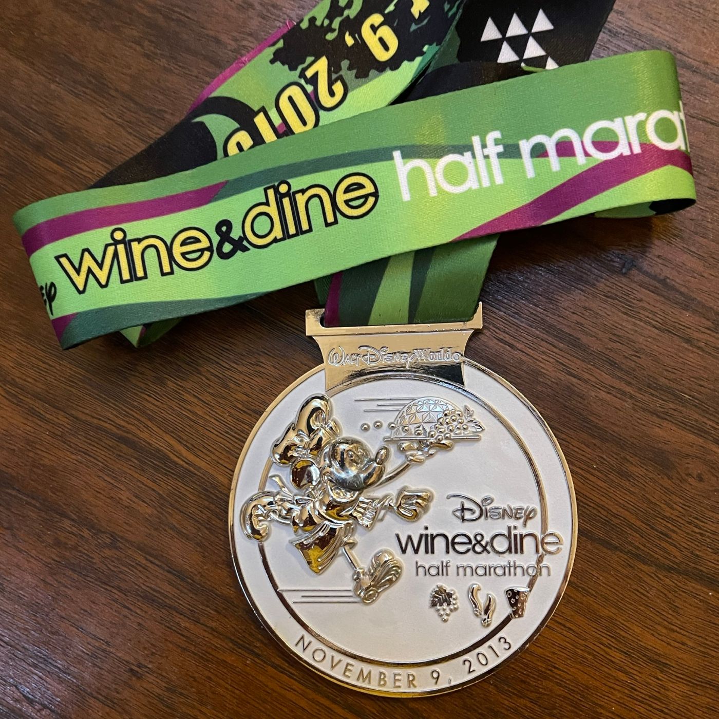 2013 Wine & Dine Half Marathon Finisher's Medal; RunDisney