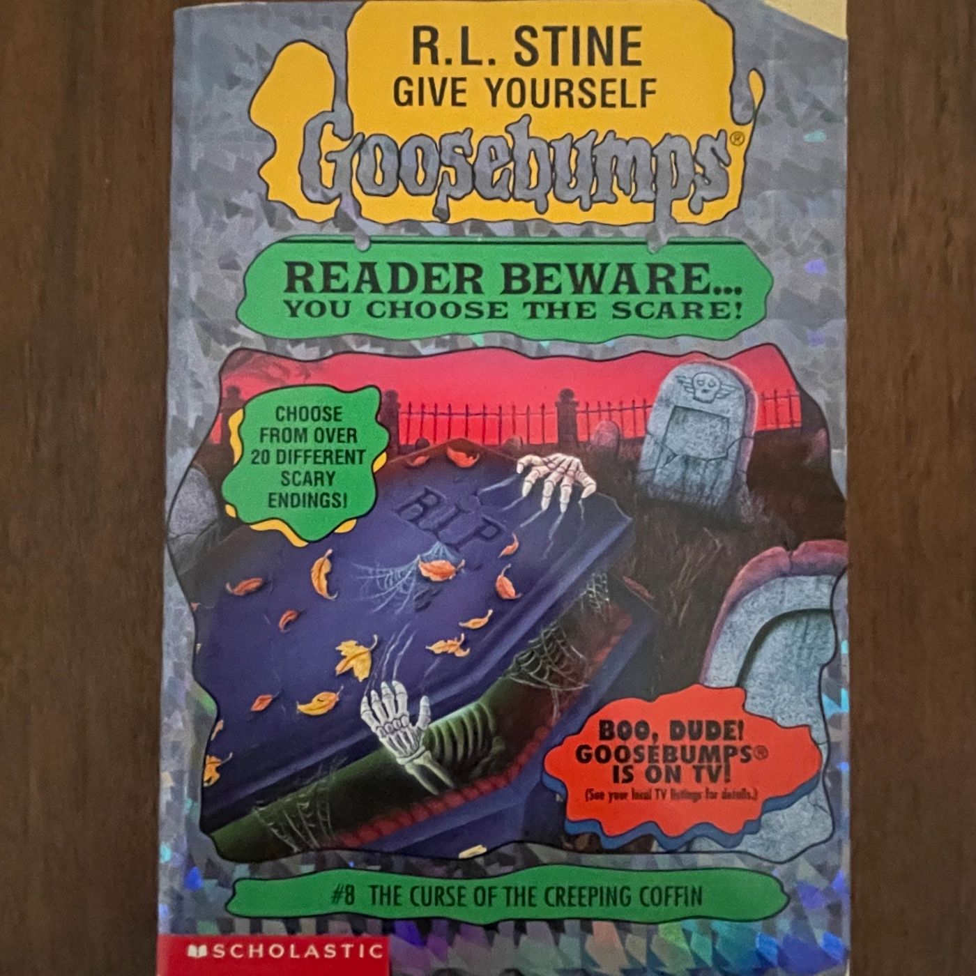 Give Yourself Goosebumps #8 'The Curse of the Creeping Coffin' ; R.L. Stine 1996 - 1E1P